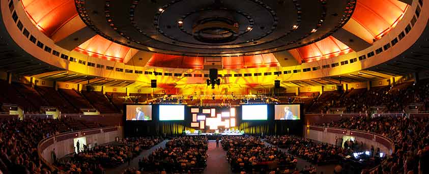 Convention-Center-Main-Meeting-Room-Event