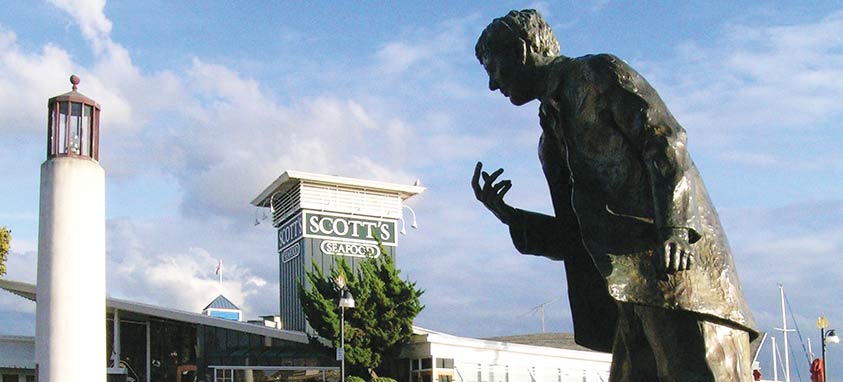 jack-london-square-_jack-london-statue-_photo-by-louis-benainous