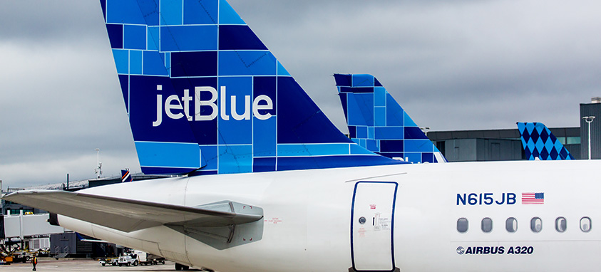 Spirit Airlines поглощения JetBlue IStock-501292917