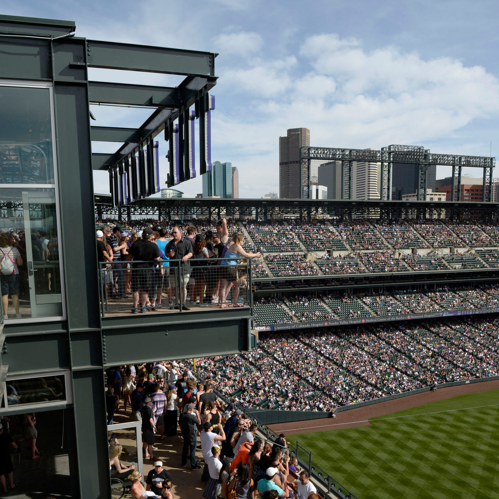 Coors Field enters rooftop race in LoDo - KUVO