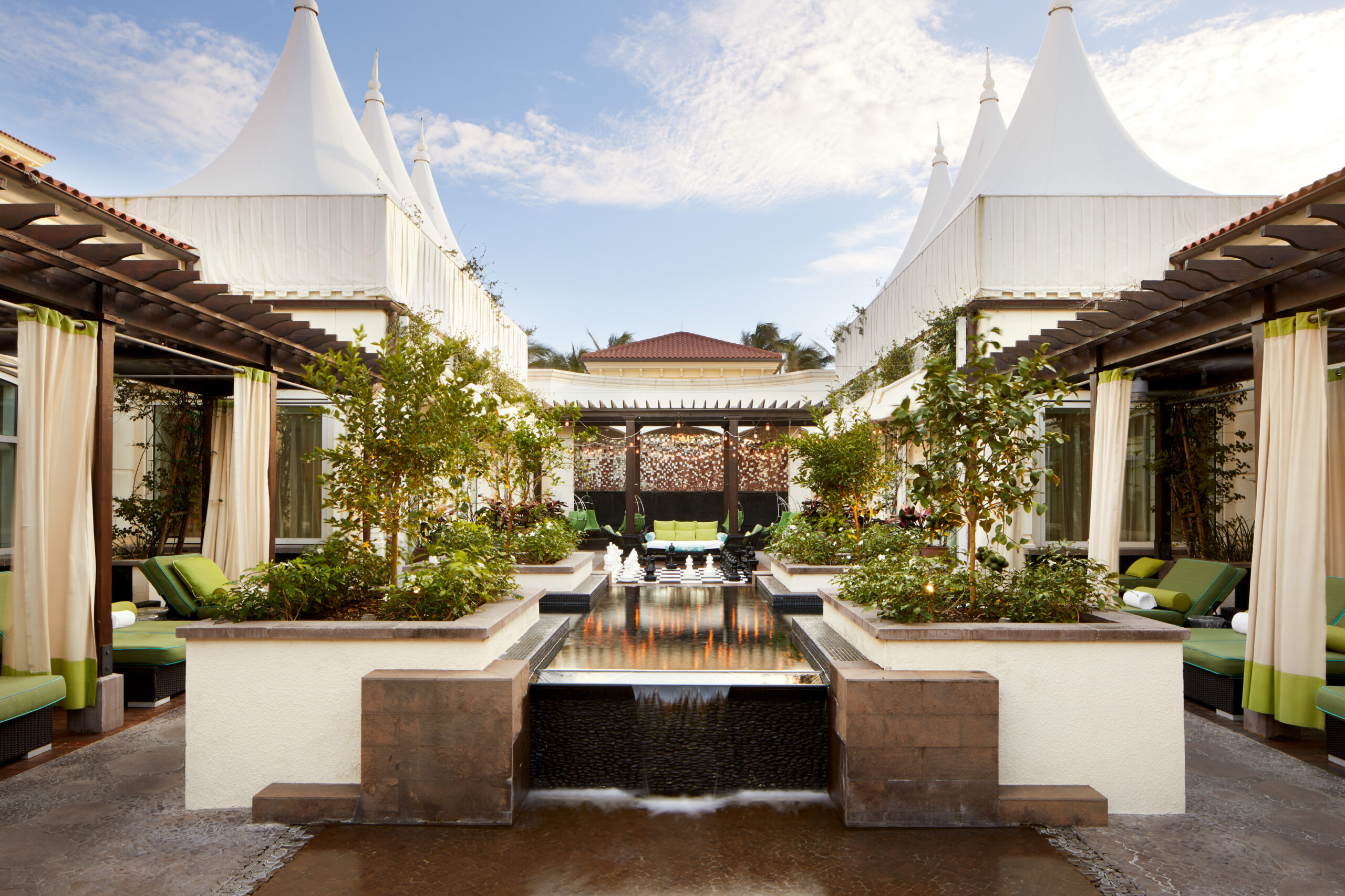 spa garden at Eau Palm Beach Resort & Spa