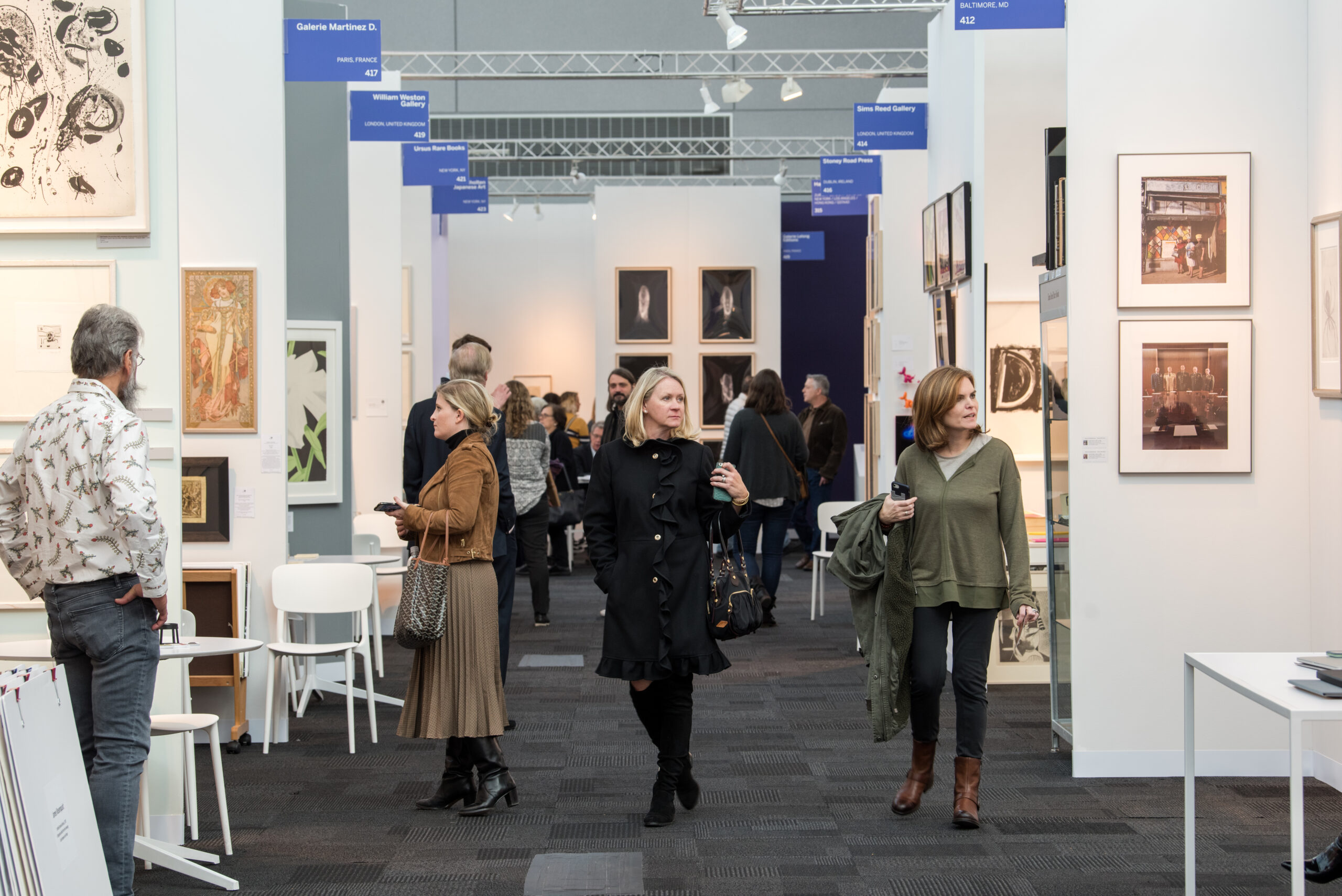 people meeting at Jacob K. Javits Convention Center's Print Fine Art Fair