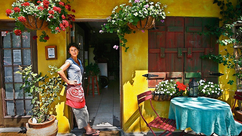 woman standing in doorway at Pia's Trattoria Pasta & Panini Cafe - Gulfport