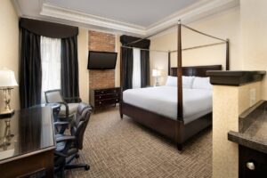 Historic Wadell Executive Room atCourtyard by Marriott Tacoma Downtown