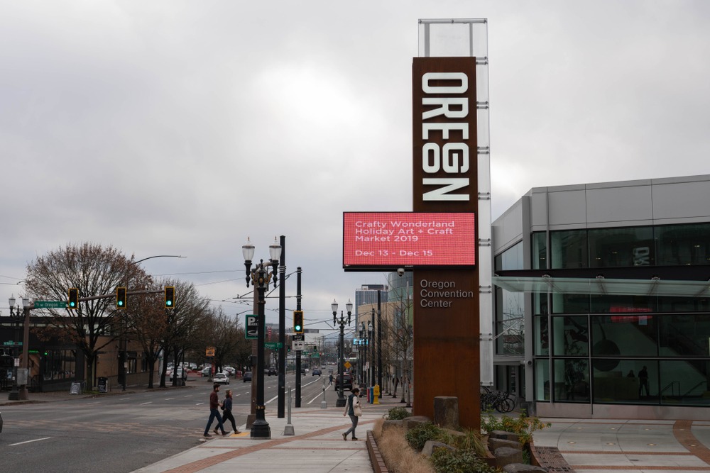 exterior of oregon convention center