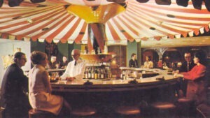 Hotel Monteleone Carousel Bar circa 1960s