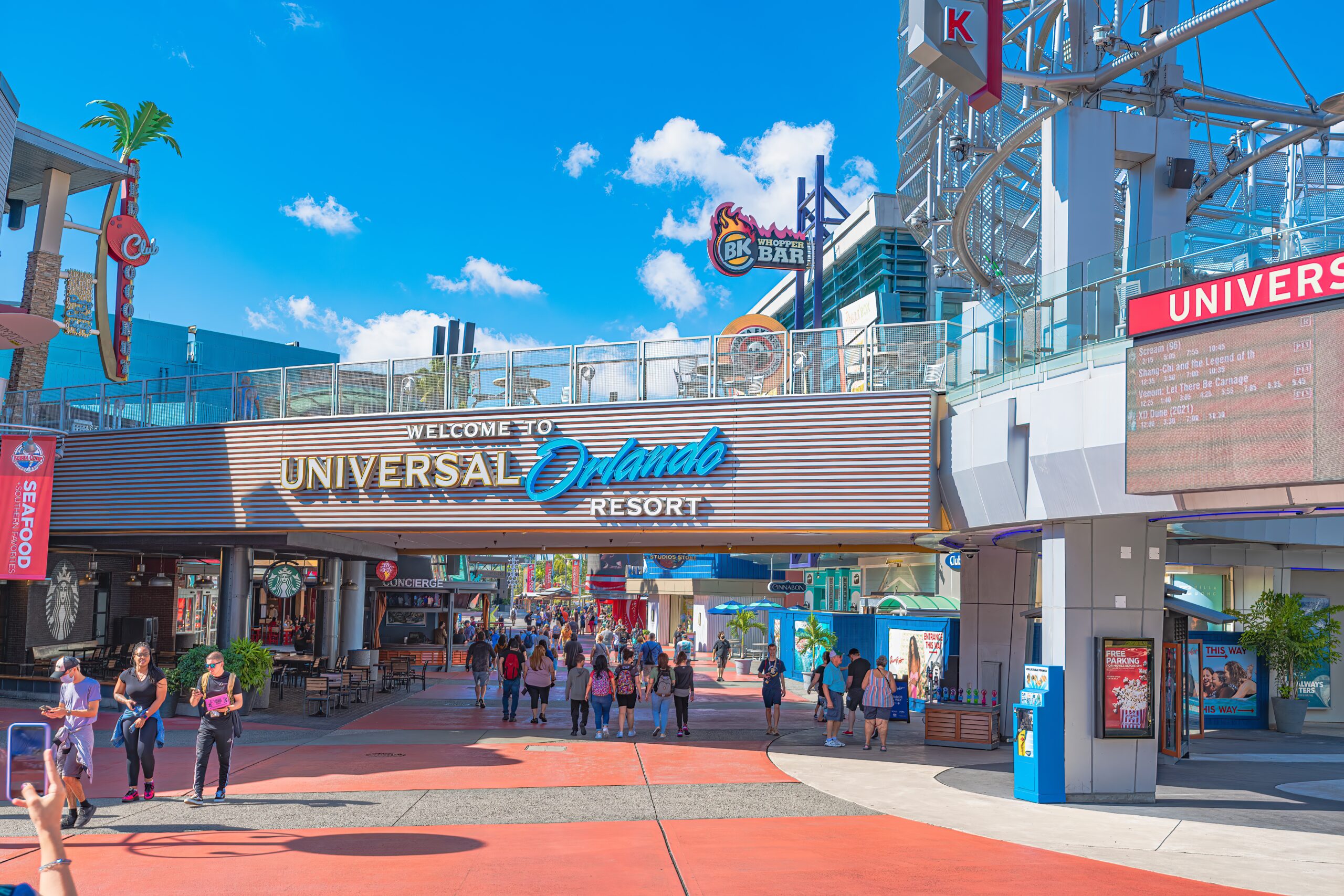 Welcome to Universal Orlando Resort, entrance sign