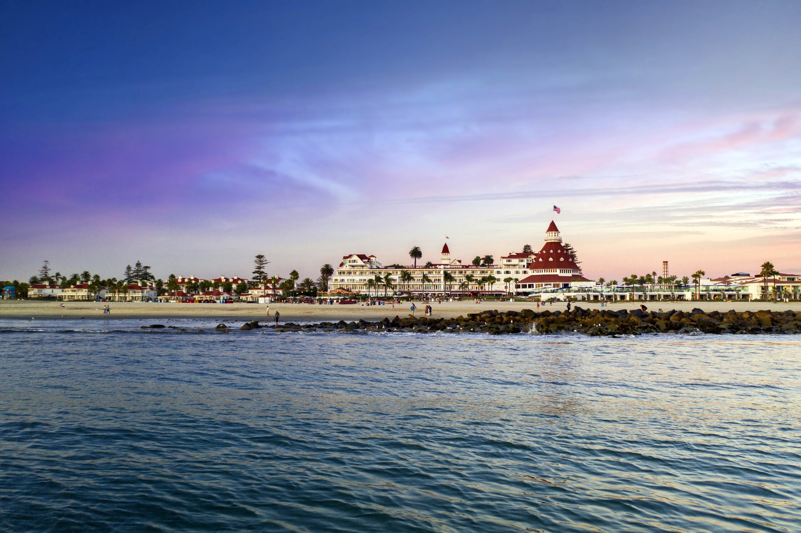 Hotel Del Coronado along shore